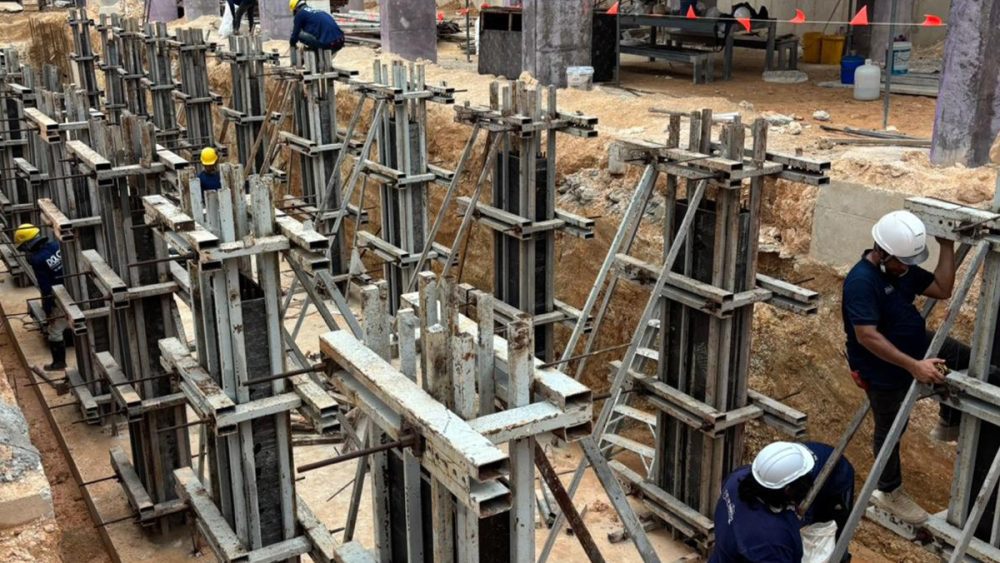 foundation-footing-formwork dolce construction project layan phuket